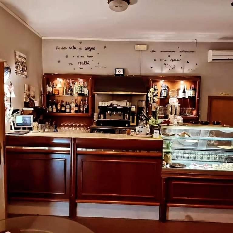 Hotel La Grotta San Michele Montevettolini Esterno foto